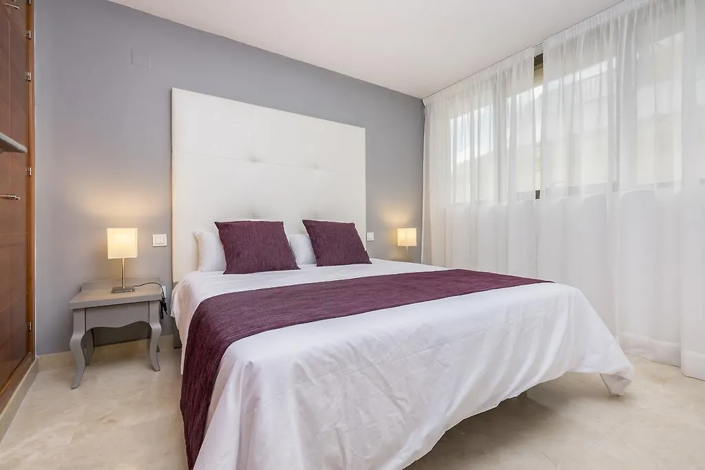 Goodplaces Larios Apartment Malaga 0*,  Spain